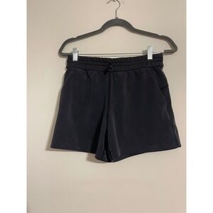 Lululemon Black Softstreme High-Rise Shorts Women's Size 6 Relaxed Fit